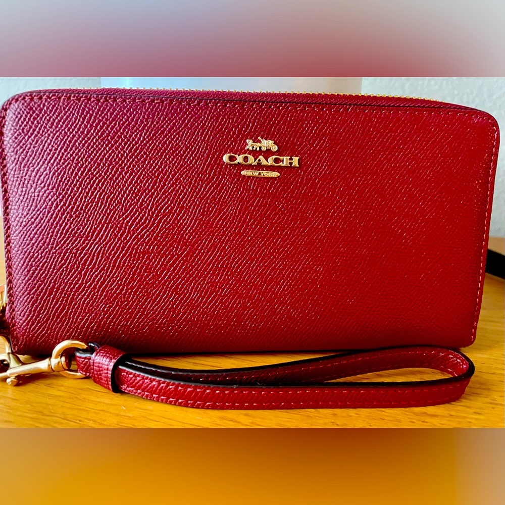 Coach Long Zip Around Wallet-perfect for a night out!